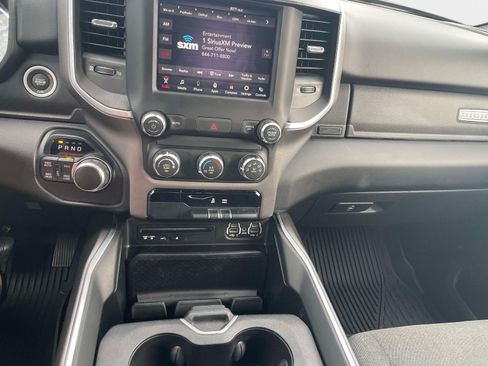 Used 2019 RAM 1500 Big Horn AWD/4WD image 13