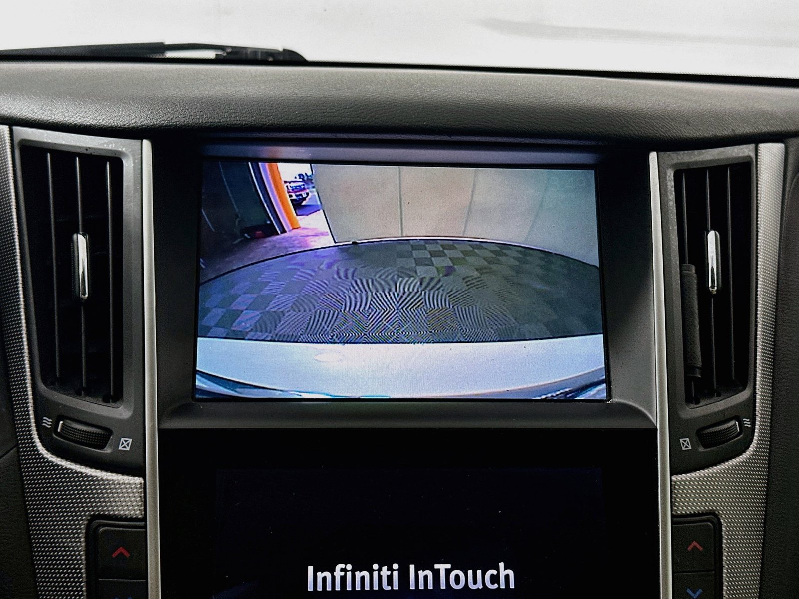 Used 2015 INFINITI Q50 Premium w/ Navigation Package AWD/4WD image 13