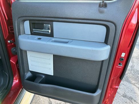 Used 2014 Ford F150 XLT w/ XLT Convenience Package image 17