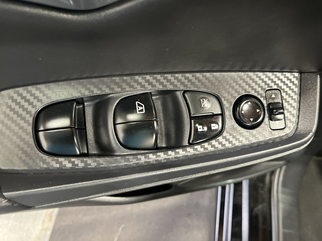 Used 2022 Nissan Sentra SV w/ All-Weather Package FWD image 28