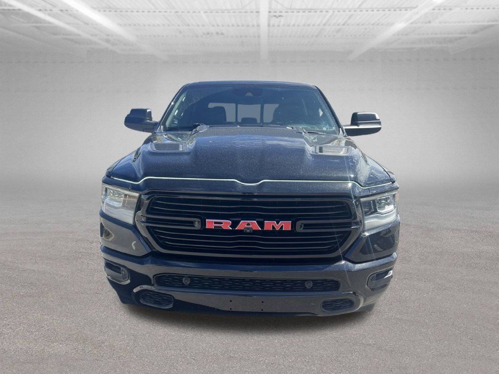 Used 2023 RAM 1500 Laramie AWD/4WD image 2