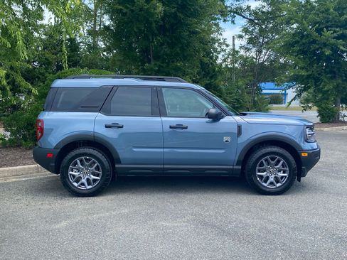 Used 2025 Ford Bronco Sport Big Bend AWD/4WD image 3