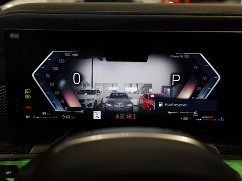 Used 2023 BMW 760i xDrive w/ Executive Package image 22