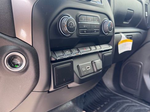 Used 2023 Chevrolet Silverado 1500 W/T RWD image 19