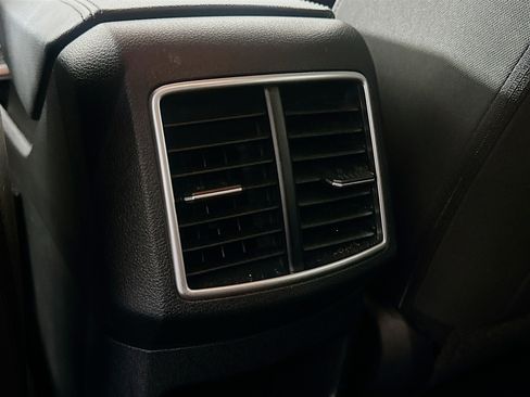 Used 2025 Kia Sportage LX FWD image 25