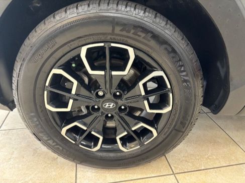Used 2022 Hyundai Santa Cruz SEL FWD image 15