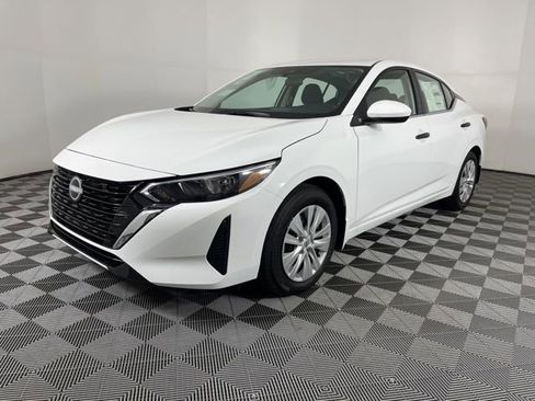 New 2025 Nissan Sentra S image 5
