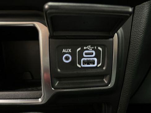 Used 2021 Jeep Wrangler Sport AWD/4WD image 21