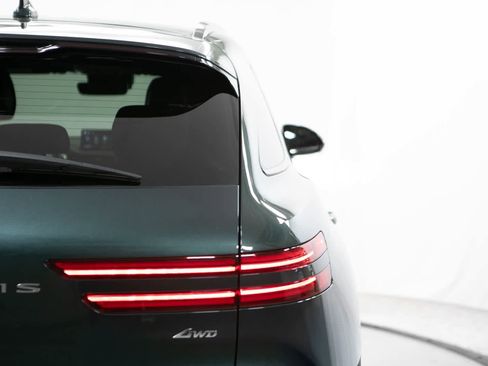 Used 2023 Genesis GV70 2.5T w/ Sport Prestige Package AWD/4WD image 20