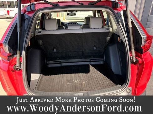 Used 2022 Honda CR-V Touring image 5