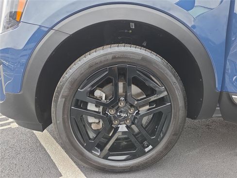 Certified 2023 Kia Telluride SX X-Line image 11