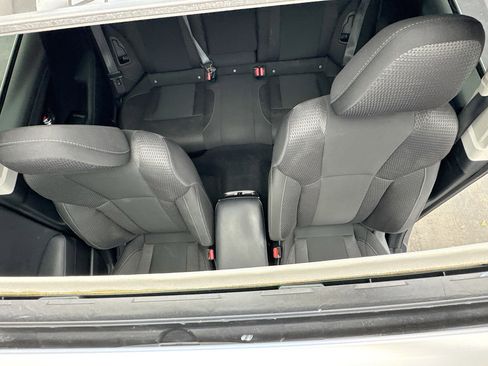 Used 2023 Subaru Outback Premium AWD/4WD image 14