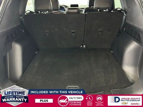 Used 2025 Ford Escape ST-Line FWD image 29