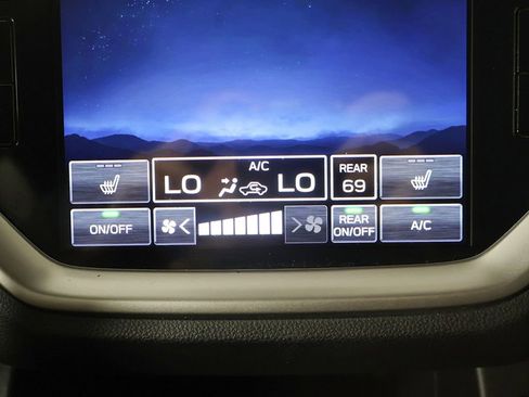 Used 2025 Subaru Ascent Premium AWD/4WD image 46