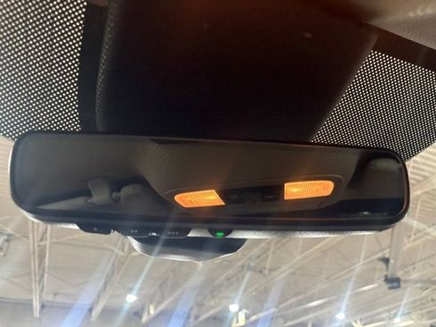 Used 2025 Honda Odyssey Touring image 32