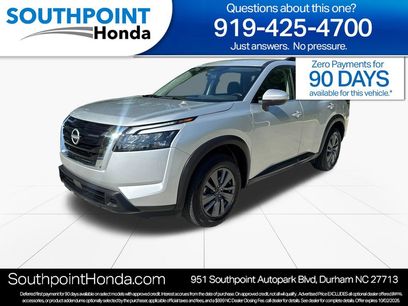 Used 2025 Nissan Pathfinder SV