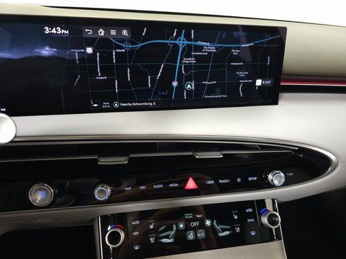 New 2026 Genesis GV70 2.5T Advanced AWD/4WD image 16