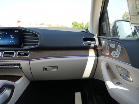 Used 2026 Mercedes-Benz GLE 450 4MATIC image 26