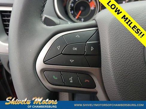 Used 2020 Jeep Cherokee Latitude Plus image 25