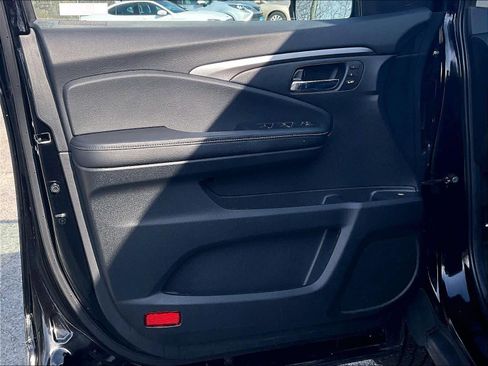 Used 2023 Honda Ridgeline RTL image 9