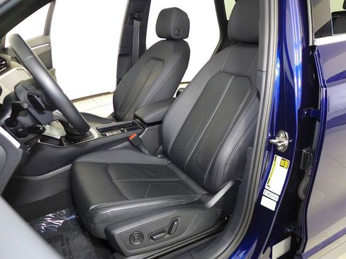 Used 2022 Audi Q3 2.0T Premium w/ Convenience Package image 22