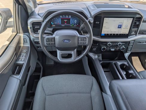 Used 2025 Ford F150 XLT w/ Equipment Group 301A Standard AWD/4WD image 17