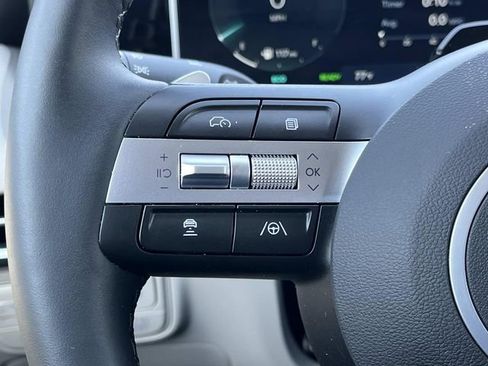 Certified 2025 Hyundai Tucson Limited w/ Tow & Go Package AWD/4WD image 31