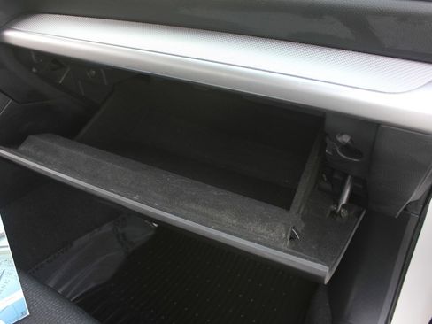 Used 2015 Subaru Legacy 2.5i Premium image 35