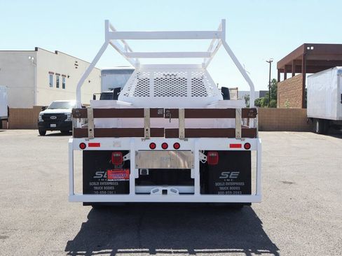 Used 2016 Ford F650 2WD Crew Cab Super Duty image 7