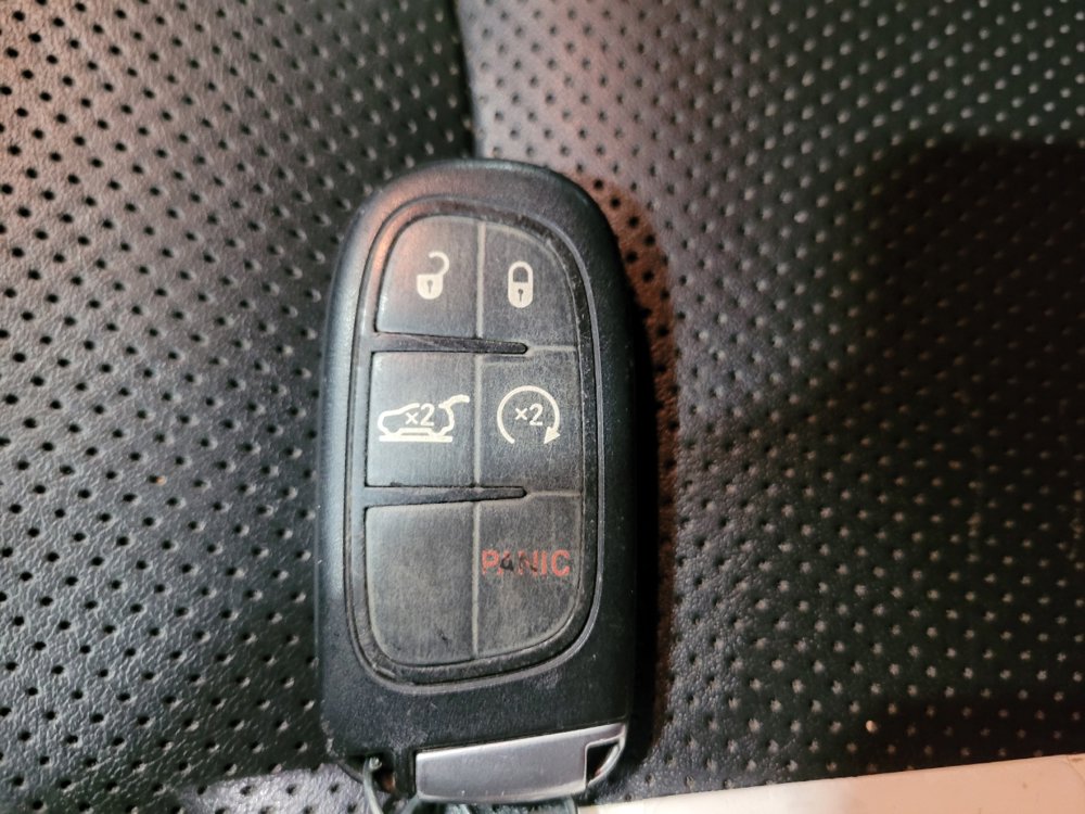 Used 2021 Jeep Cherokee Latitude Lux 80th Anniv w/ Quick Order Package 26U 80TH AWD/4WD image 32