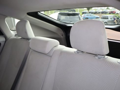 Used 2011 Toyota Prius Two FWD image 30