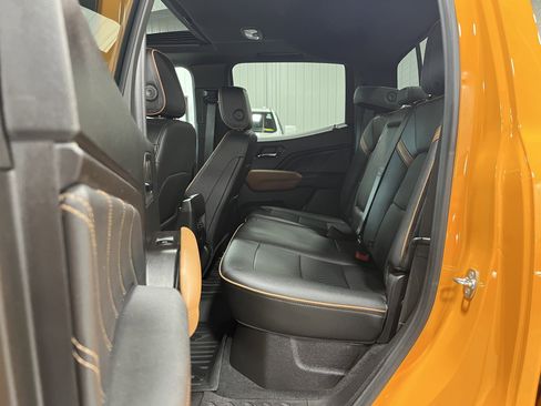Certified 2025 GMC Canyon AT4 w/ Technology Plus Package AWD/4WD image 10