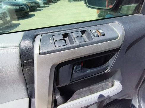 Used 2013 Toyota 4Runner SR5 AWD/4WD image 14