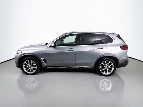 Used 2026 BMW X5 xDrive40i w/ Climate Comfort Package AWD/4WD image 2