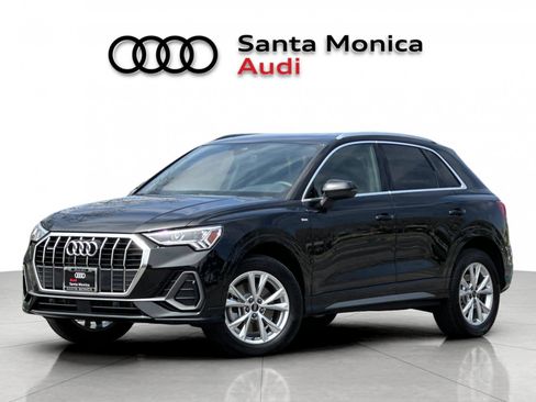 Used 2025 Audi Q3 2.0T Premium w/ Convenience Package AWD/4WD image 1