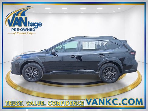 Certified 2025 Subaru Outback Onyx Edition image 10