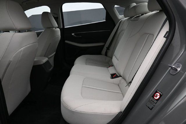Used 2023 Hyundai Sonata SEL FWD image 11