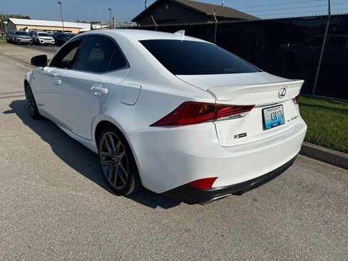 Used 2018 Lexus IS 300 F Sport w/ F Sport Package AWD/4WD image 4