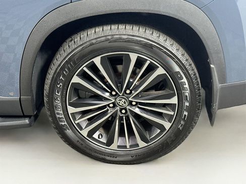 Certified 2024 Toyota Grand Highlander AWD Hybrid image 10