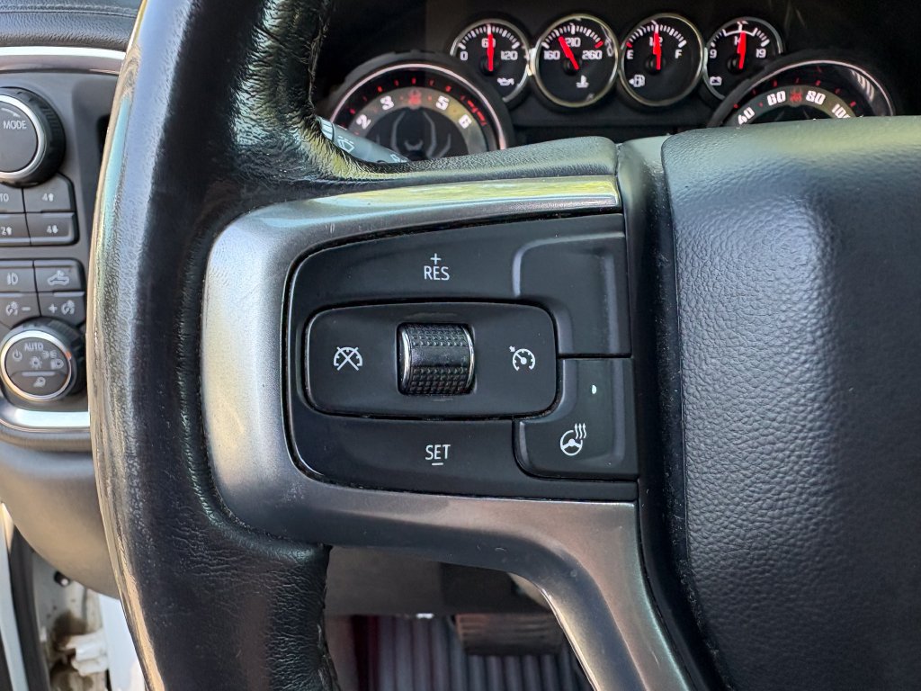 Used 2022 Chevrolet Silverado 1500 RST w/ Safety Package AWD/4WD image 15
