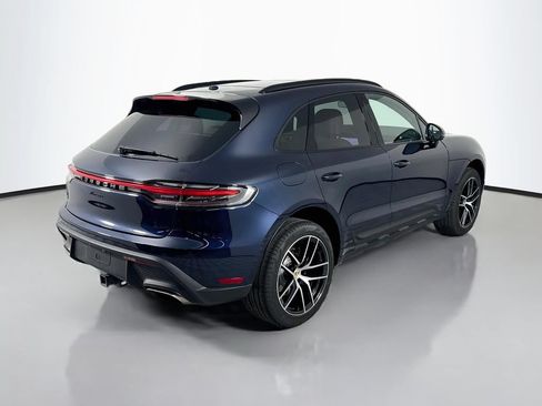 Certified 2023 Porsche Macan AWD/4WD image 9