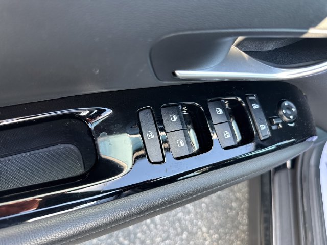 Certified 2024 Hyundai Tucson Limited AWD/4WD image 12
