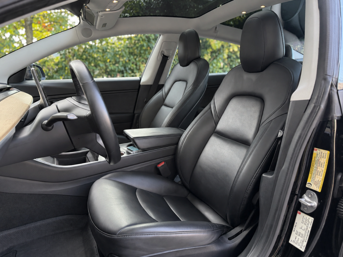 Used 2018 Tesla Model 3 Long Range RWD image 11