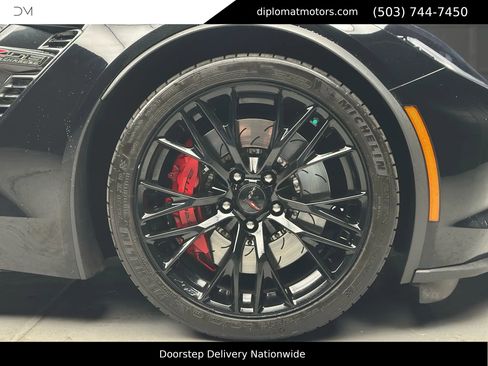 Used 2016 Chevrolet Corvette Z06 w/ 3LZ Preferred Equipment Group image 40