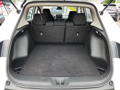 Used 2024 Honda HR-V LX image 27