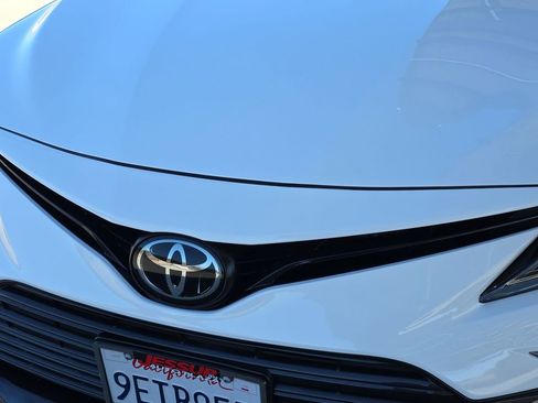 Used 2023 Toyota Camry LE image 31