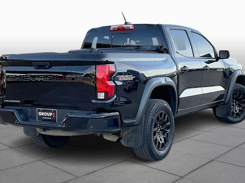 Used 2023 Chevrolet Colorado Trail Boss w/ Technology Package image 13