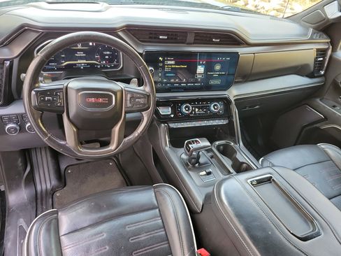Used 2022 GMC Sierra 1500 AT4X image 21