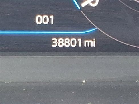 Used 2022 Volkswagen Taos SEL w/ Panoramic Sunroof Package image 20