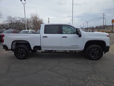 Used 2020 Chevrolet Silverado 2500 W/T w/ WT Convenience Package image 5